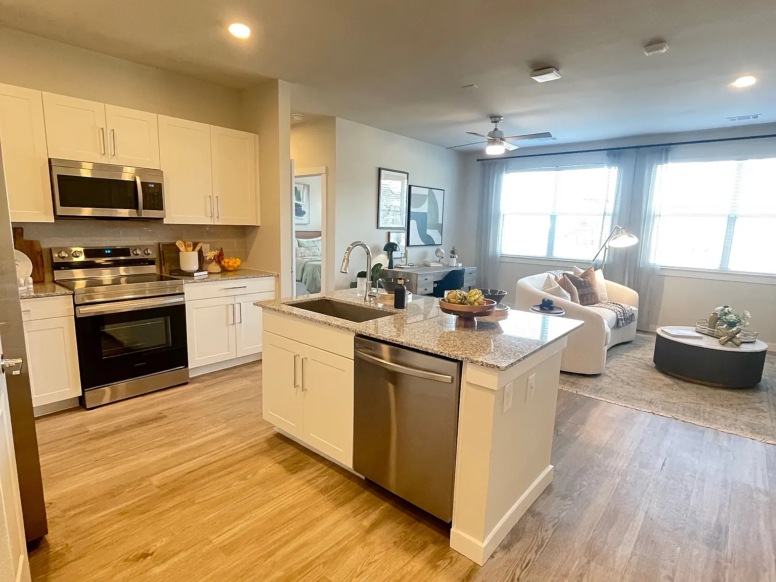 S Kowald Ln, New Braunfels — Photo 2