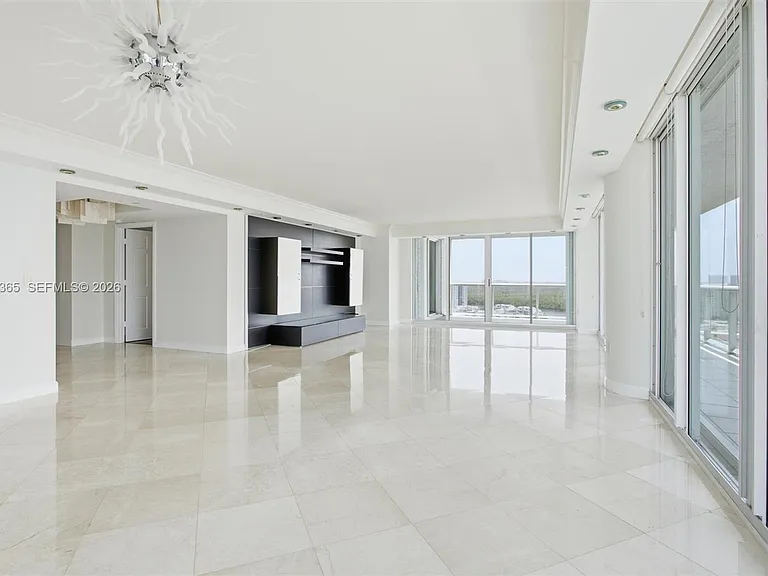16500 Collins Ave #1856 — Photo 9