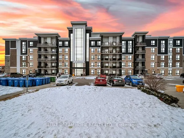 620 Sauve St Unit 511, Milton, ON L9T 8M4
