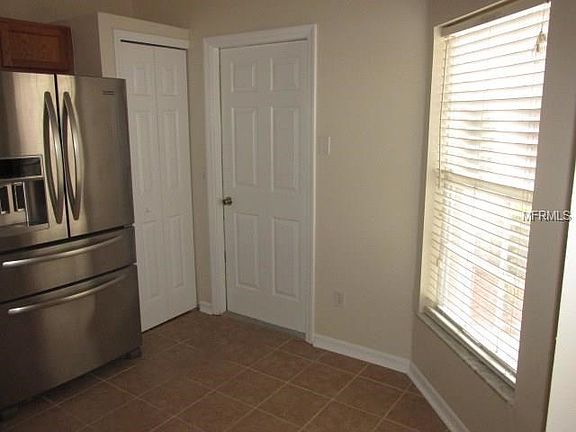 4th image of 137 Brushcreek Dr