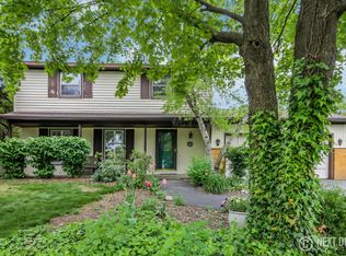 5782 Pinetree Ave SE, Kentwood, MI 49508
