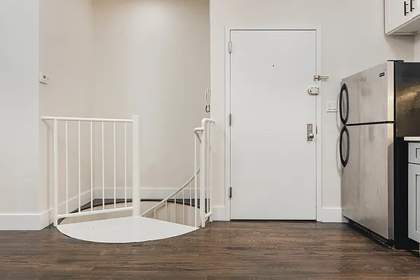 Rented by Carnegie Management Inc | media 19