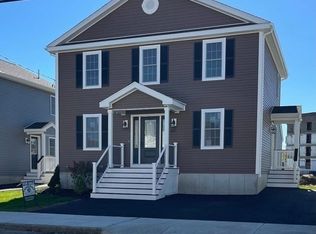 887 Dwelly St, Fall River, MA 02724