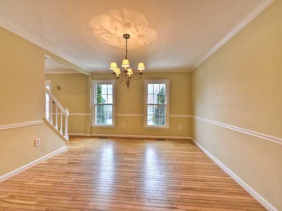 5th image of 12909 Oak Lawn Pl