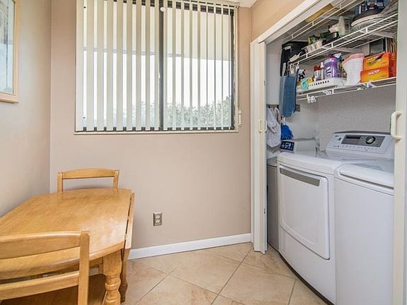 4th image of 11590 Shipwatch Dr APT 443