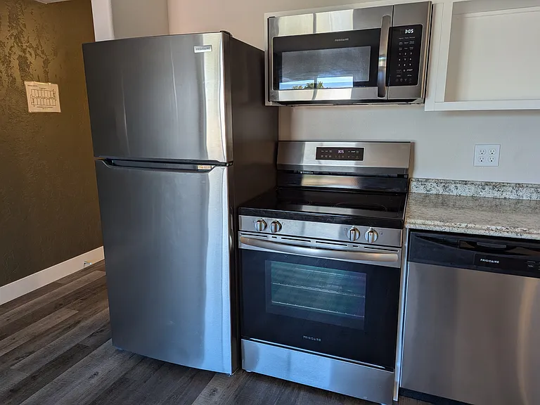 640 E Idaho St #218 — Photo 8
