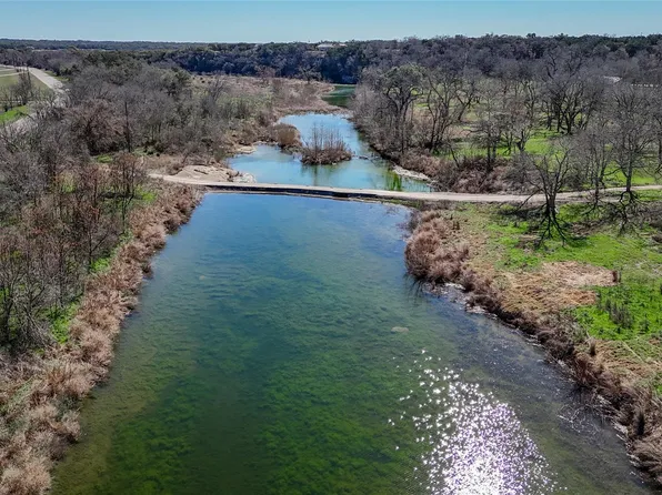 Lost Acres Loop, Blanco, TX 78606