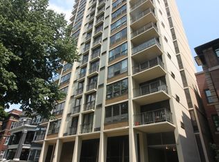 5471 S Hyde Park Blvd APT 10A, Chicago, IL 60615