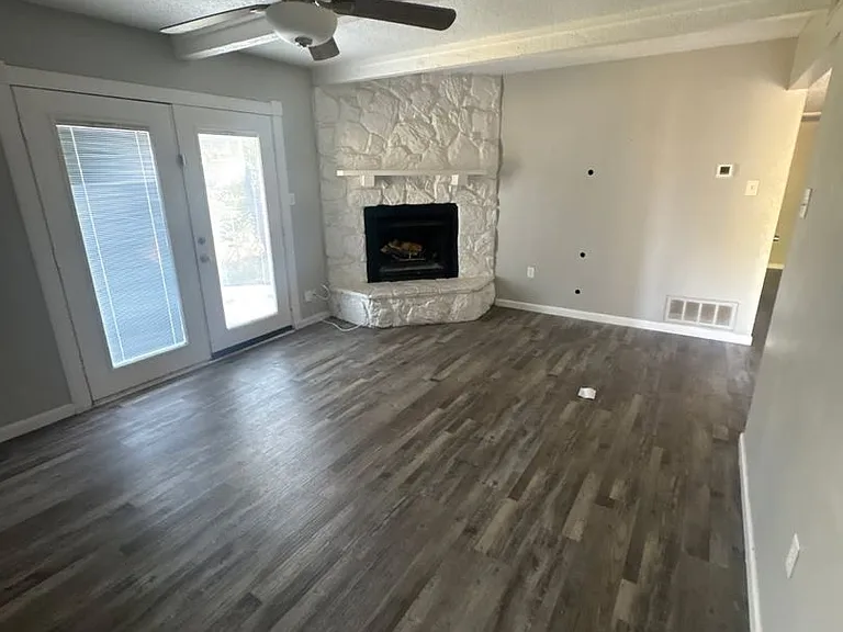 5416 Spring Willow Dr — Photo 3