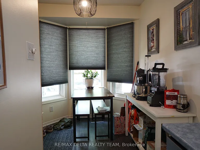 525 Lisgar St #7 — Photo 4
