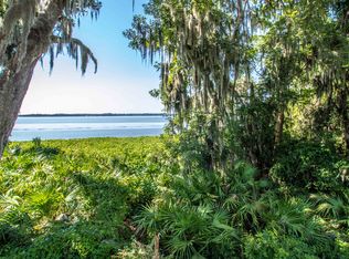 541 W River Rd, Palatka, FL 32177