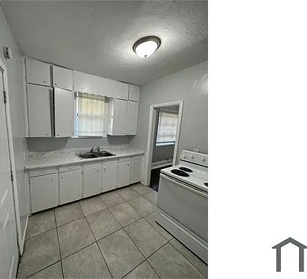 1555 W 7th St — Photo 1