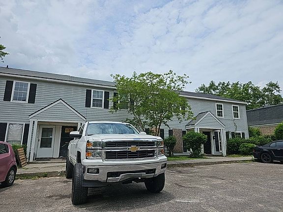 3rd image of 2380 Winston Way