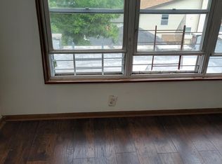 211 E Prospect Ave, Mount Vernon, NY 10550