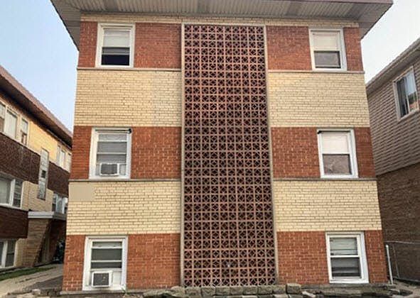 1st image of 7441 W Fullerton Ave