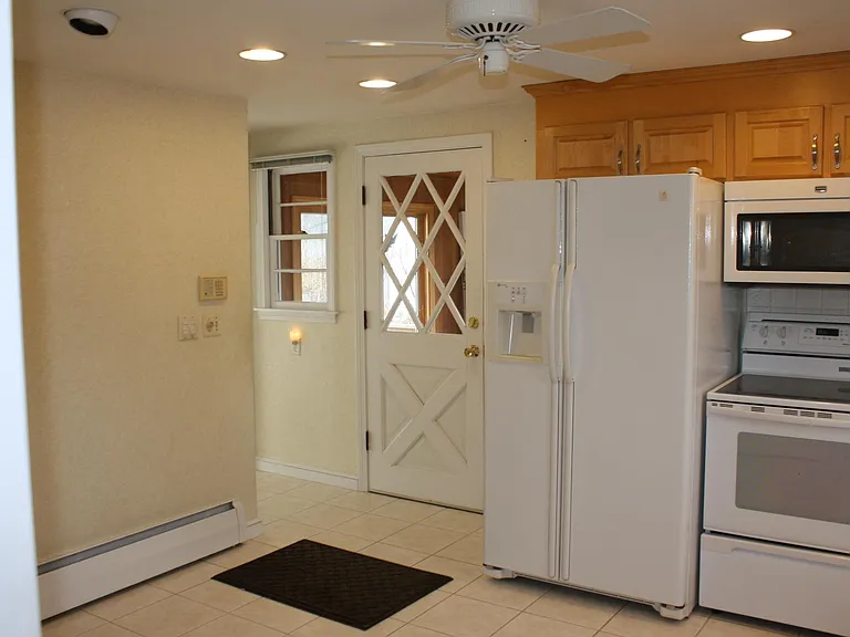 129 Wayside Rd — Photo 9