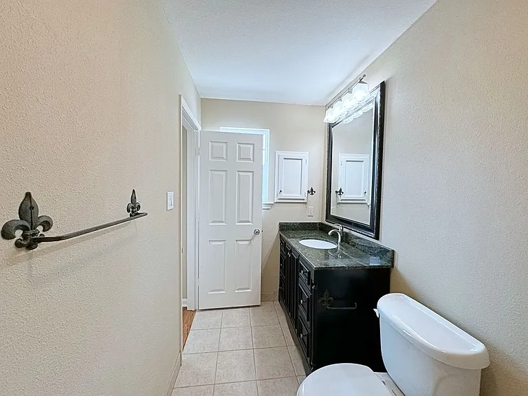 9925 Jefferson Hwy — Photo 31