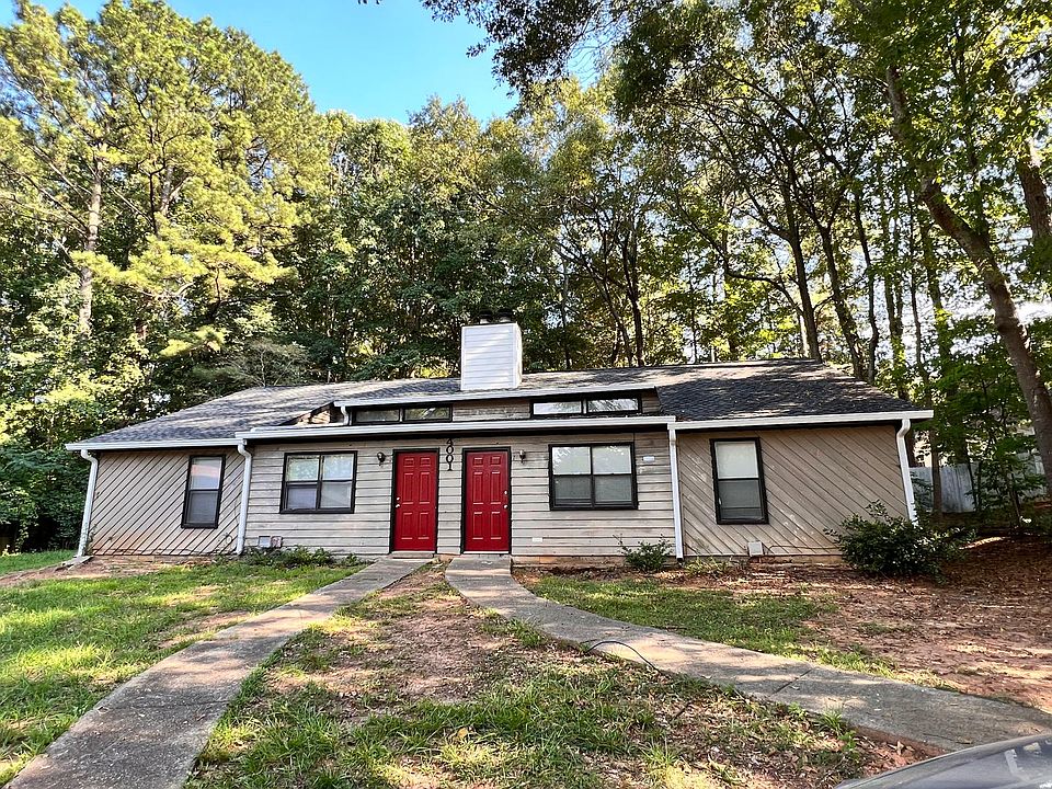 1st image of 4001 Hawthorne Cir SE APT 1