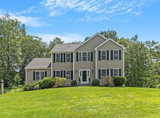5 Clarke Farm Rd, Windham, NH 03087