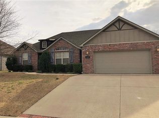 3109 SW Pine Valley Rd, Bentonville, AR 72712