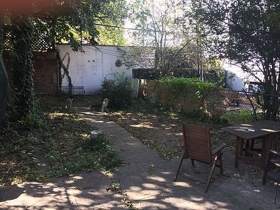 5th image of 278 19th St APT 1L