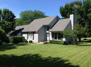 5605 Barrington Rd, Morris, IL 60450