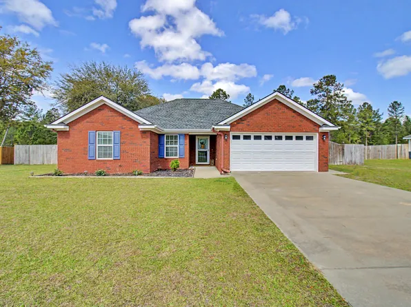 220 Jackson Ave NE, Ludowici, GA 31316