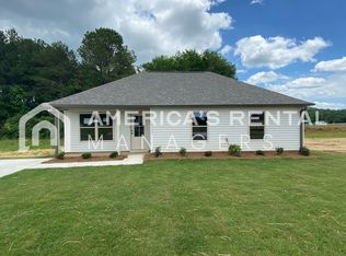 250 Sunlight Cir, Talladega, AL 35160