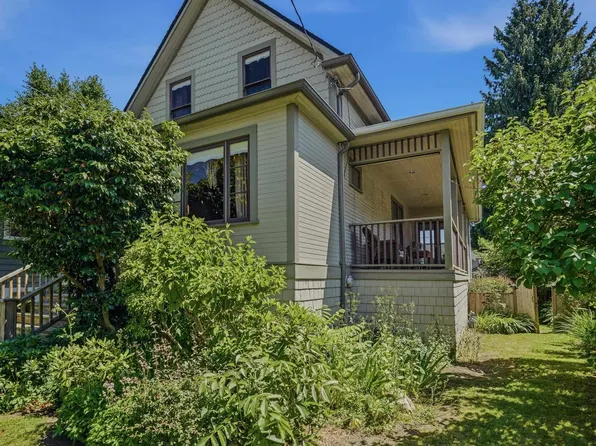 1010 London St, New Westminster, BC V3M 3B8