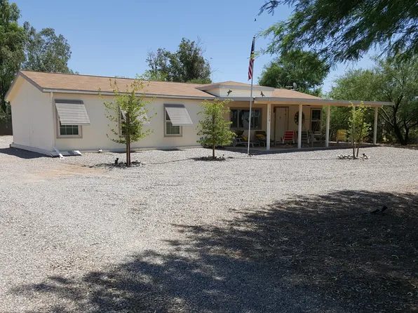10216 S Hopkins Rd, Mohave Valley, AZ 86440