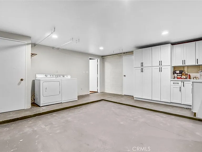 7900 Topanga Canyon Blvd #15 — Photo 25