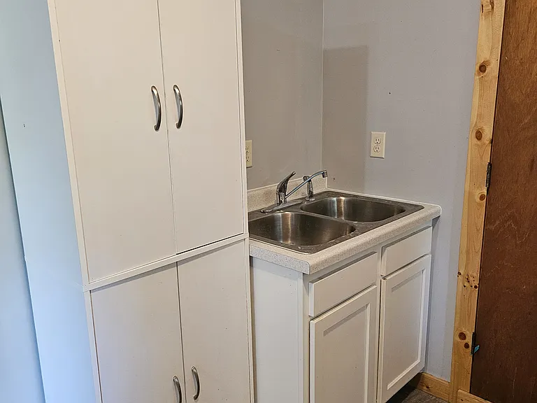 W7489 Cedar St — Photo 4