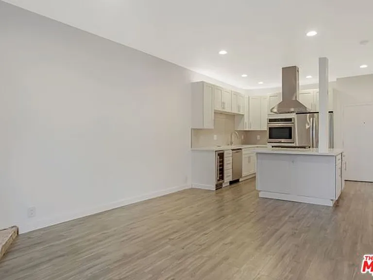 8675 Falmouth Ave #118 — Photo 7