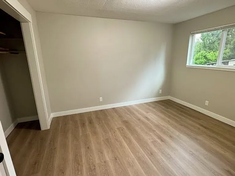 3287 SE Maple St — Photo 6