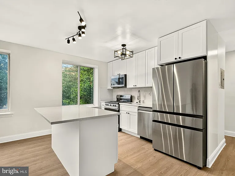 4100 W St NW #511 — Photo 10
