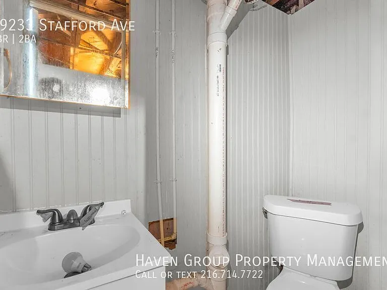 19233 Stafford Ave — Photo 17