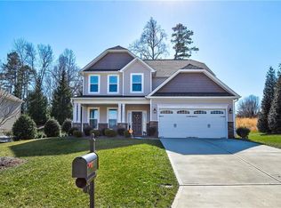 3556 Lamplight Way, High Point, NC 27265