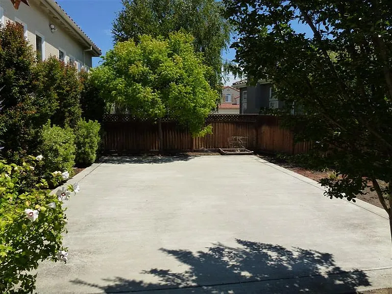 18345 San Antonio Dr — Photo 38
