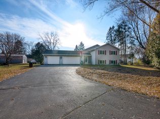 390 Forbes St, Fremont, WI 54940