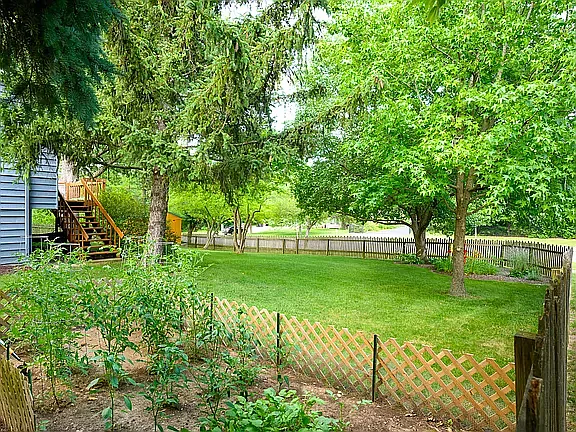 106 Wildflower Pl — Photo 25