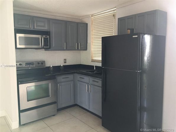 1801 S Treasure Dr APT 124