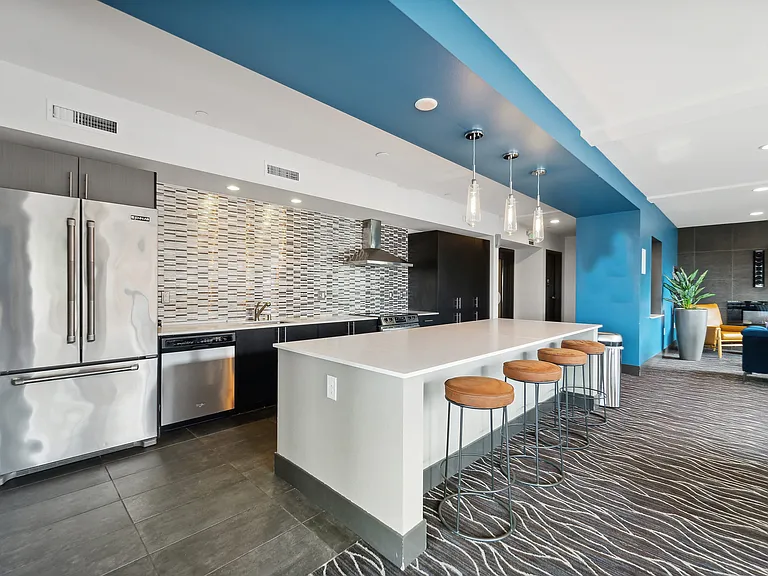 Vue 22 Apartments — Photo 20