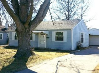 3710 14th Ave, Moline, IL 61265