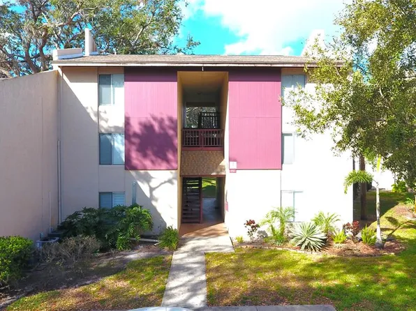 8632 TAHOE COURT #6, TAMPA, FL 33614