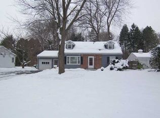 99 Alaimo Dr, Rochester, NY 14625