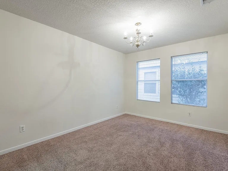 5007 Oak Stand Ct — Photo 9