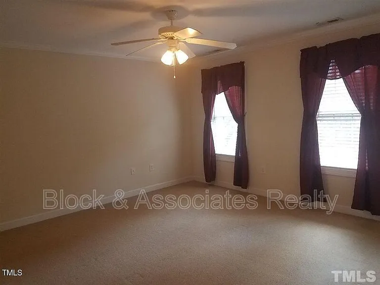 6922 Ray Rd — Photo 8