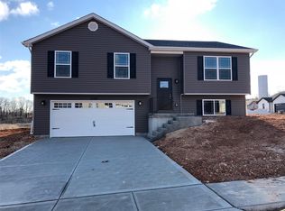 1138 Marathon Dr, Foristell, MO 63348