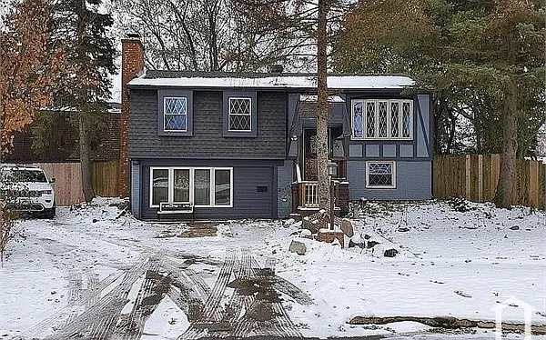 4 bed, 2200 sqft, $3,540 — Photo 1
