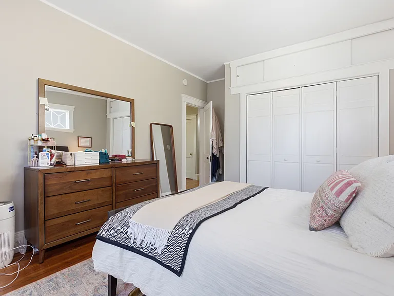 53 Grampian Way #1 — Photo 11